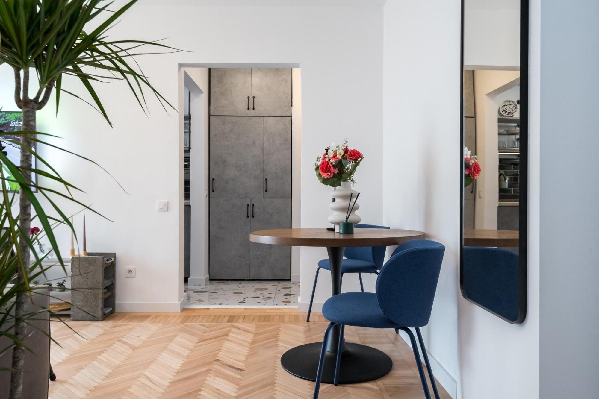 Central Aesthetic Apartment Bukarest Kültér fotó